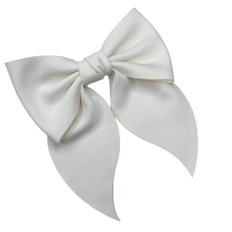 Short Tail Bows